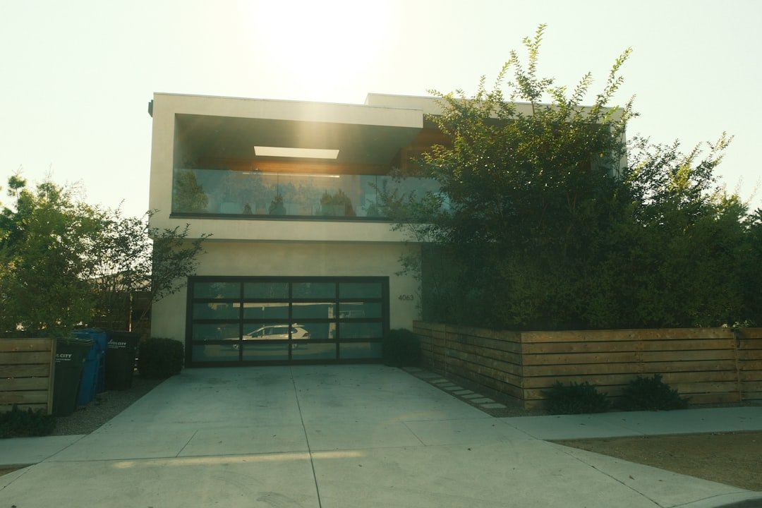 découvrez le venture building : une approche innovante pour créer et développer rapidement des startups en intégrant expertise, ressources et financement.